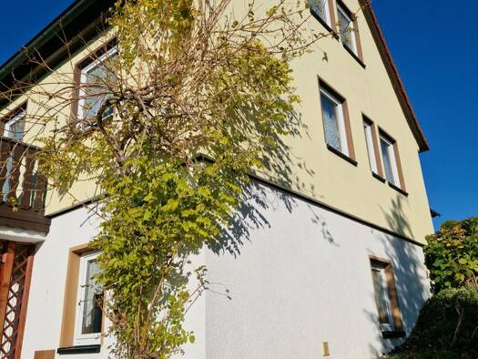 Einfamilienhaus zum Kauf 195.000 € 4 Zimmer 98 m² 2.700 m² Grundstück frei ab sofort Etzdorf Striegistal 09661