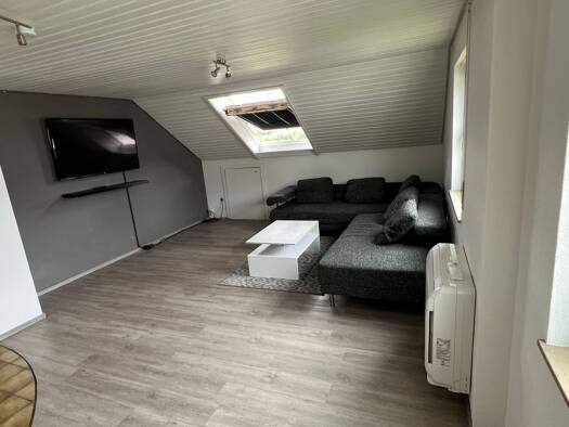 Wohnung zur Miete auf Zeit 800 € 2 Zimmer 60 m² frei ab 29.06.2027 Leintelstraße Oberjettingen Jettingen 71131