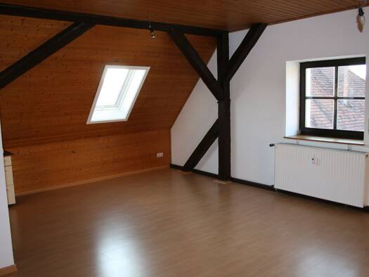 Wohnung zur Miete 553 € 2 Zimmer 65 m² Geschoss 1/3 frei ab 01.10.2026 Sulzbach-Rosenberg Sulzbach-Rosenberg 92237