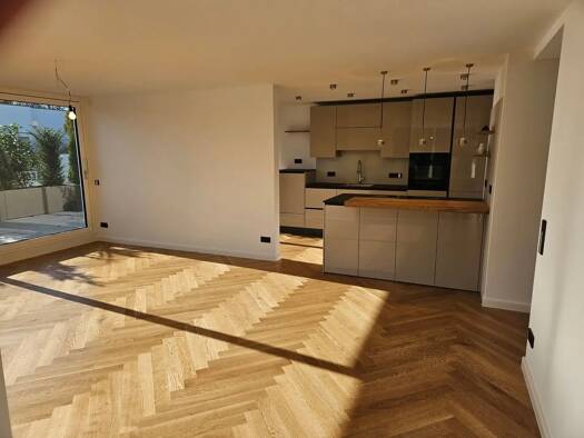 Penthouse zum Kauf provisionsfrei 1.290.000 € 2,5 Zimmer 114 m² Geschoss 2/3 frei ab sofort Höslstraße 17 Bogenhausen München 81927
