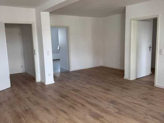 Wohnung zum Kauf 316.000 € 3 Zimmer 86,6 m² Geschoss 4/6 frei ab sofort Eigenes Heim Fürth 90766