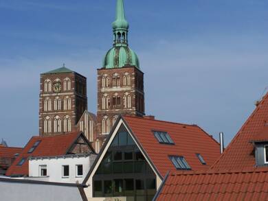 Wohnung zur Miete 530 € 2 Zimmer 61 m² Geschoss 3/3 frei ab 15.07.2025 Altstadt Stralsund 18439
