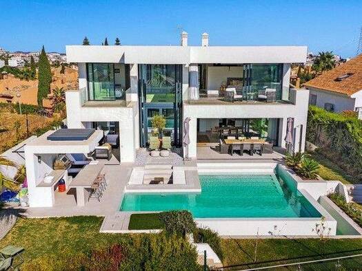 Einfamilienhaus zum Kauf 1.875.000 € 381 m² 572 m² Grundstück Riviera del Sol 29650