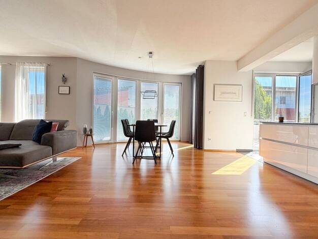 Wohnung zum Kauf 439.000 € 4,5 Zimmer 127 m² Rottweil Rottweil 78628