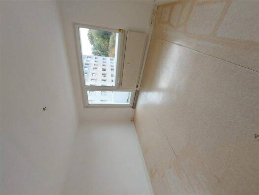 Wohnung zur Miete 363 € 3 Zimmer 62,6 m² 2. Geschoss frei ab sofort Dr.-Schwentner-Str. 88 Neustrelitz 17235