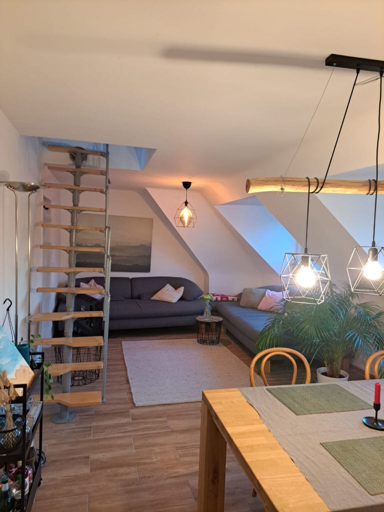 Wohnung zur Miete 650 € 3 Zimmer 70 m² frei ab sofort Müllerstraße 1 Holsterhausen Essen 45147