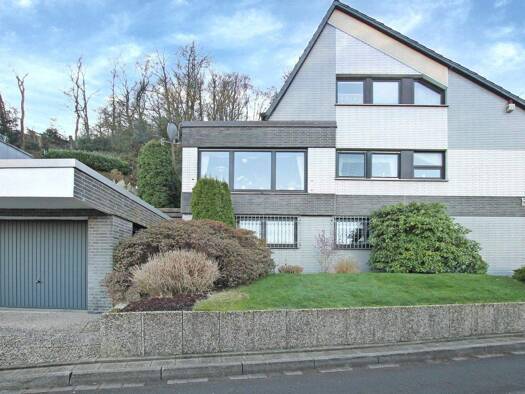 Mehrfamilienhaus zum Kauf 499.000 € 7 Zimmer 210,6 m² 505 m² Grundstück frei ab 01.05.2026 Wengern Wetter 58300