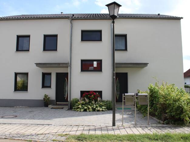 Mehrfamilienhaus zum Kauf provisionsfrei 1.130.550 € 8 Zimmer 277 m² 808 m² Grundstück Wackerstein Pförring 85104