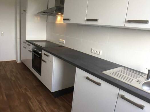 Wohnung zur Miete 700 € 5 Zimmer 148 m² frei ab sofort Salvatorweg 12 Dellviertel Duisburg 47051