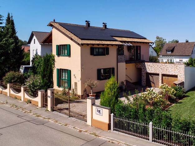 Einfamilienhaus zum Kauf 789.000 € 6 Zimmer 213 m² 709 m² Grundstück Dingolfing Dingolfing 84130