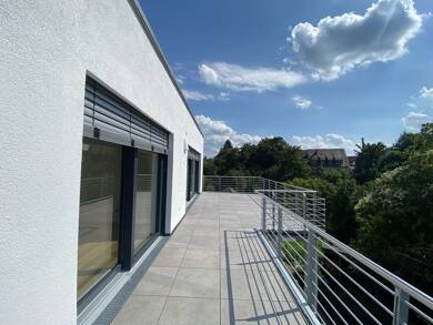 Penthouse zur Miete 2.570 € 3,5 Zimmer 117 m² Dachgeschoss, 2. Geschoss frei ab sofort Laufamholz Nürnberg 90482