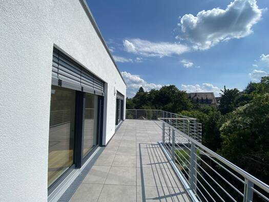 Penthouse zur Miete 2.570 € 3,5 Zimmer 117 m² 2. Geschoss frei ab sofort Laufamholz Nürnberg 90482
