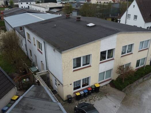 Lagerhalle zum Kauf 695.000 € 1.325 m² Lagerfläche Salzufler Strasse Innenstadt Herford 32052