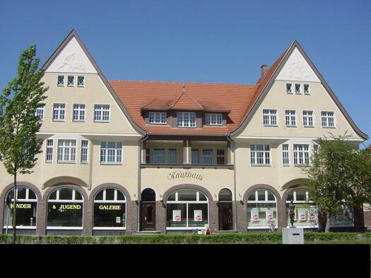 Wohnung zur Miete 430 € 2 Zimmer 66,5 m² 1. Geschoss frei ab 01.11.2026 Platz des Friedens 2 Brieske Senftenberg 01968