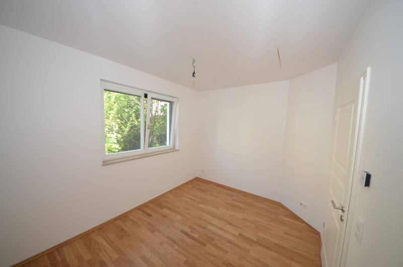 Wohnung zur Miete – další
