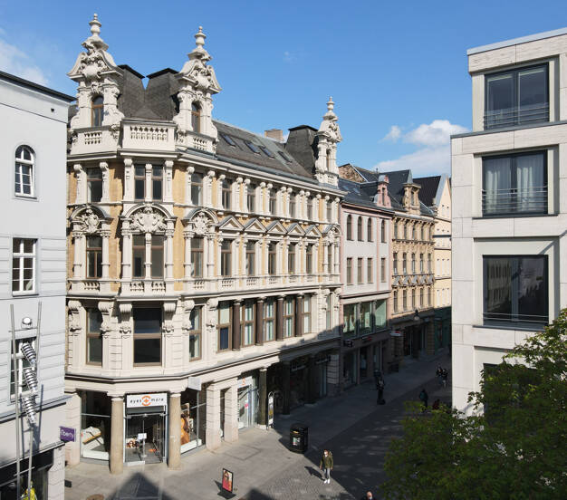 Wohnung zur Miete 450 € 1 Zimmer 54 m² 4. Geschoss frei ab 01.09.2025 Leipziger Straße 12 Altstadt Halle (Saale) 06108