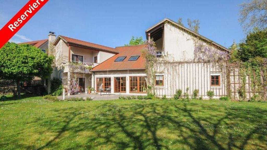 Einfamilienhaus zum Kauf 1.150.000 € 6 Zimmer 299 m² 1.138 m² Grundstück Elsa-Brändström-Straße 18 Strehlen Dresden 01219