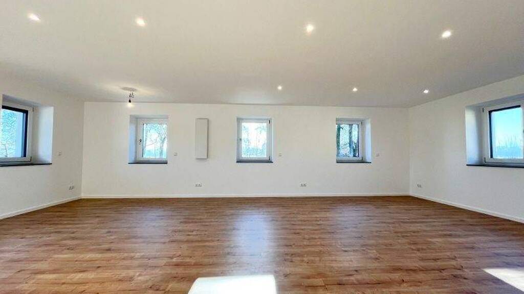 Bürofläche zur Miete - Erstbezug 12,50 € 2 Zimmer 102 m² Bürofläche Mehlmühle Dorfen 84405