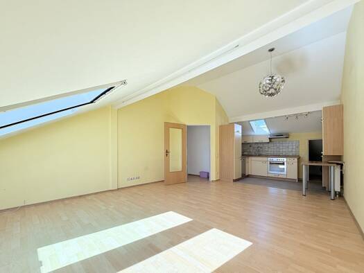 Wohnung zum Kauf 139.000 € 2 Zimmer 49 m² frei ab sofort Waldkraiburg 84478