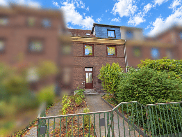 Reihenmittelhaus zum Kauf 289.000 € 5,5 Zimmer 125 m² 302 m² Grundstück Lindenhof Bremen 28237
