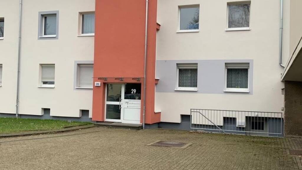 Wohnung zur Miete 579 € 2 Zimmer 56 m² 2. Geschoss Graudenzer Ring 29 Wedau Duisburg 47279