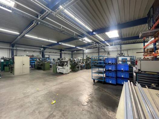 Halle/Industriefläche zur Miete 735 m² Lagerfläche teilbar ab 735 m² Günnigfeld Bochum 44866