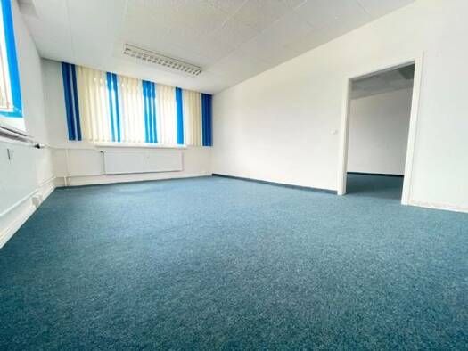 Bürofläche zur Miete provisionsfrei 179 € 51,2 m² Bürofläche Kurze Straße 18 Niederwiesa 09577