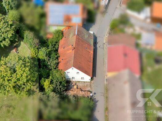 Doppelhaushälfte zum Kauf 69.000 € 6 Zimmer 160 m² 480 m² Grundstück Leuchtenberg leuchtenberg 92705