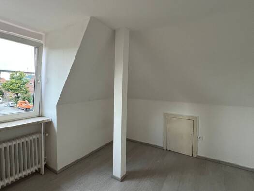 Wohnung zur Miete 898 € 4 Zimmer 76 m² 3. Geschoss frei ab 01.12.2026 Alte Kieler Landstraße 140 Rendsburg 24768