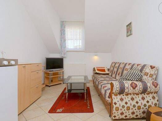 Wohnung zur Miete Wohnen auf Zeit 570 € 1,5 Zimmer 27 m² frei ab sofort Wiesbaden 65183