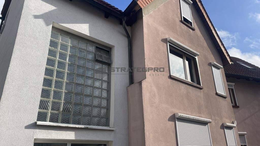 Wohnung zur Miete 720 € 2 Zimmer 74 m² 1. Geschoss Eisenbahnstraße 24 Rheingönheim Ludwigshafen 67067