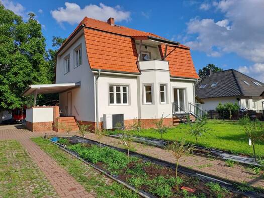 Mehrfamilienhaus zur Miete 2.950 € 8 Zimmer 289 m² 1.991 m² Grundstück frei ab sofort Moselstraße 34 Falkensee 14612