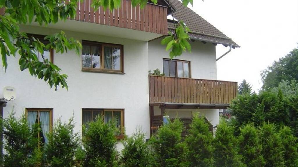 Wohnung zur Miete 650 € 3 Zimmer 87 m² Geschoss 1/2 frei ab 31.07.2026 Parkstrasse 14 Mittelbach Chemnitz 09224