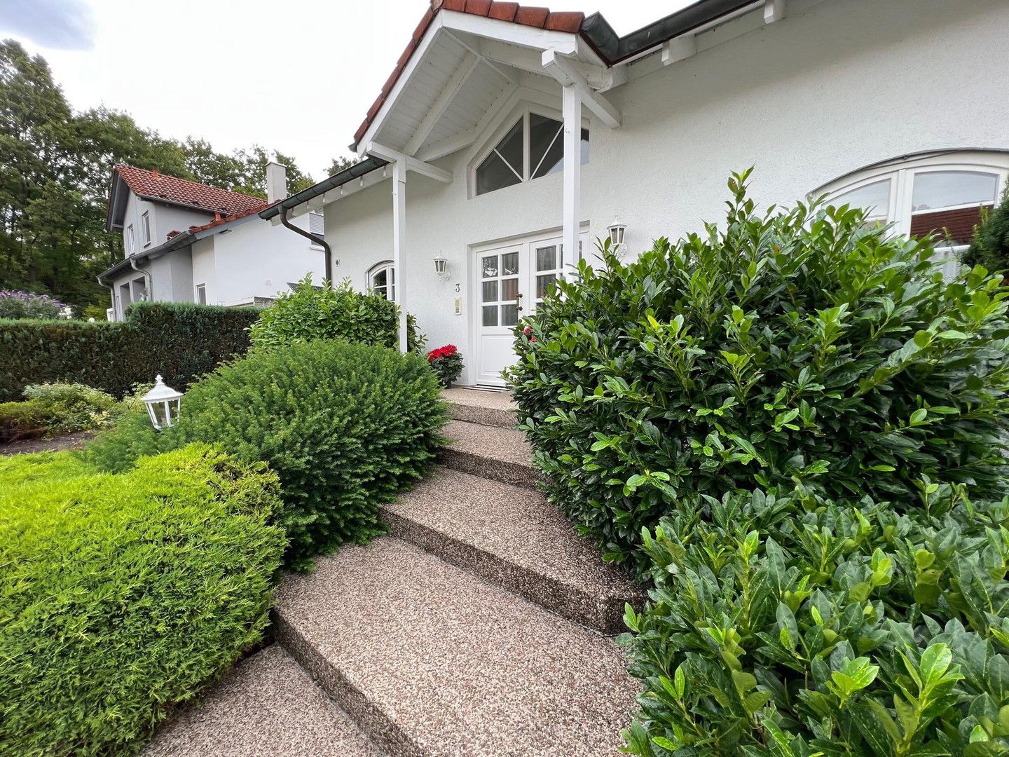 Einfamilienhaus zum Kauf provisionsfrei 849.000 € 4 Zimmer 186 m²<br/>Wohnfläche 747 m²<br/>Grundstück Langenbrücken Bad Schönborn 76669