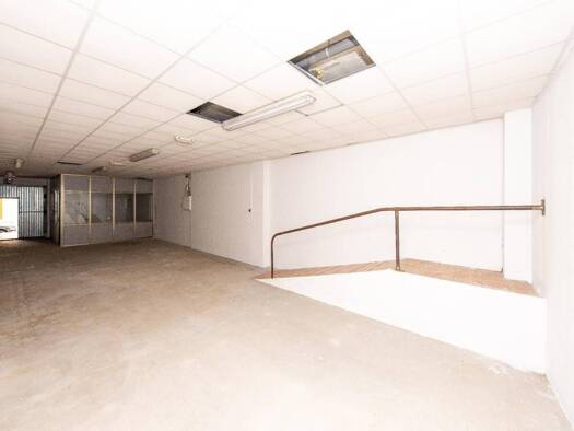 Verkaufsfläche zum Kauf 27.000 € 153 m² Verkaufsfläche Camiño Do Pino 11 Bergondo 15570