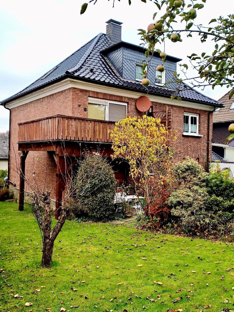 Einfamilienhaus zum Kauf 379.000 € 9 Zimmer 160 m²<br/>Wohnfläche 651 m²<br/>Grundstück Voerde Ennepetal 58256