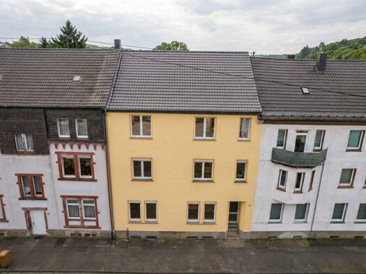 Mehrfamilienhaus zum Kauf 199.000 € 9 Zimmer 282 m² 220 m² Grundstück Altenkirchen 57610
