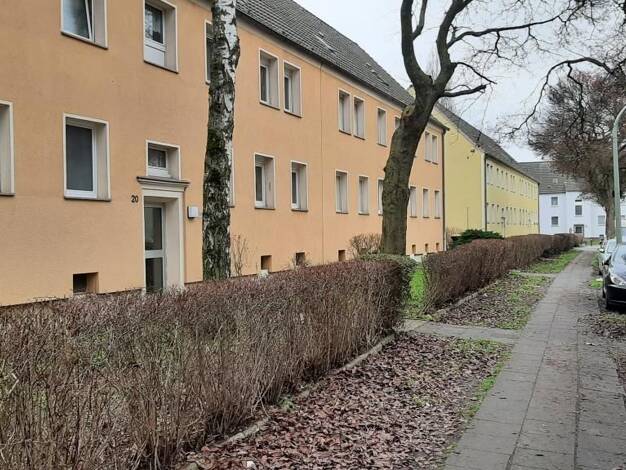 Wohnung zur Miete 389 € 2,5 Zimmer 50,2 m² 1. Geschoss frei ab 06.10.2026 Goeckingkstr. 20 Beeck Meiderich / Beeck 47139