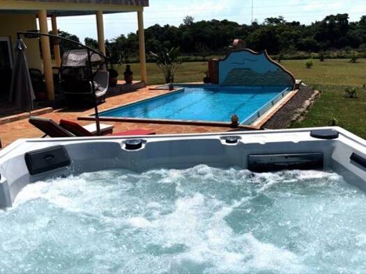 Einfamilienhaus zum Kauf 985.000 € 7 Zimmer 230 m² 8.000 m² Grundstück Caazapa 5600