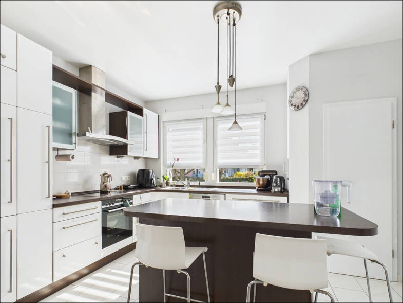Wohnung zum Kauf 429.000 € 4 Zimmer 121,8 m² Innenstadt Aschaffenburg / Schweinheim 63743