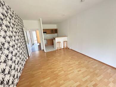 Wohnung zur Miete 425 € 2 Zimmer 47 m² Schöndorf Weimar 99427