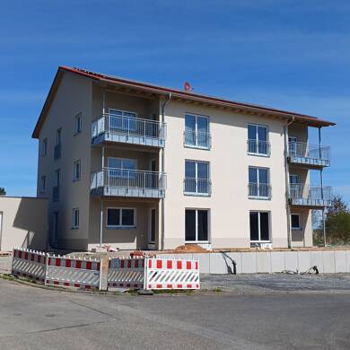 Wohnung zur Miete 990 € 3 Zimmer 99 m² EG Jahnstraße 20 Unsleben 97618