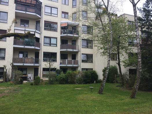 Wohnung zur Miete 1.400 € 3 Zimmer 76 m² Geschoss 1/5 frei ab sofort Herzog-Arnulf-Straße 20 Zorneding 85604