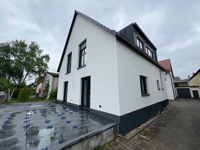 Einfamilienhaus zur Miete 1.650 € 4 Zimmer 122 m² 201 m² Grundstück frei ab sofort Neumarkt 92318