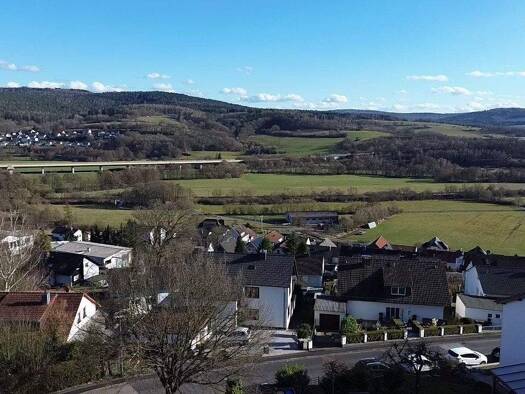 Haus zum Kauf 650.000 € 12 Zimmer 350 m² 682 m² Grundstück Bad Soden Bad Soden-Salmünster 63628