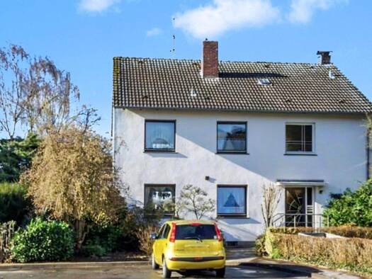 Mehrfamilienhaus zum Kauf 479.000 € 7,5 Zimmer 168 m² 1.000 m² Grundstück Sölde Dortmund 44289