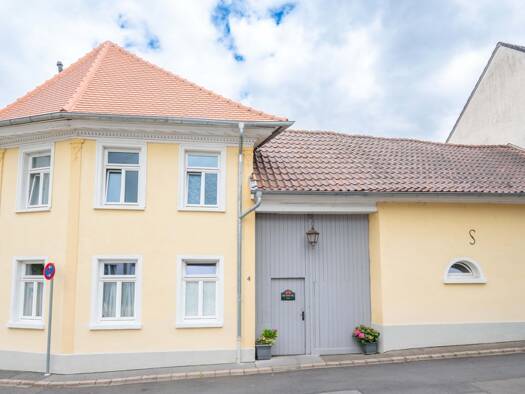 Bauernhaus zum Kauf 949.000 € 8 Zimmer 225 m² 436 m² Grundstück Drais Mainz / Drais 55127