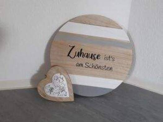 Wohnung zur Miete 445 € 3 Zimmer 78,5 m² 1. Geschoss frei ab sofort Bahnhofstr. 32 b Oelsnitz Oelsnitz/Erzgebirge 09376