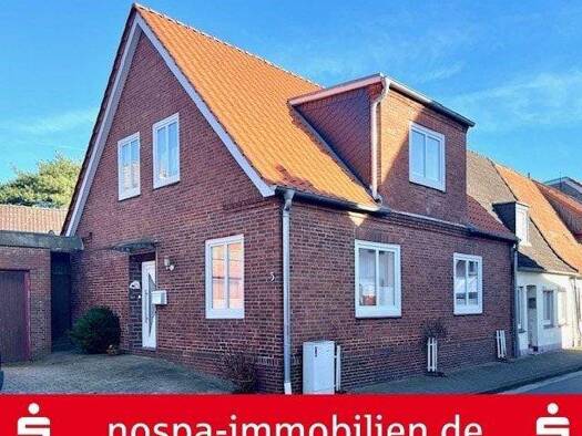 Einfamilienhaus zum Kauf 275.000 € 5 Zimmer 131 m² 166 m² Grundstück Tönning 25832