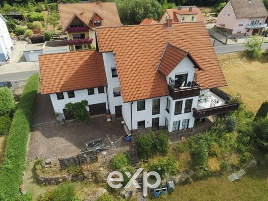 Mehrfamilienhaus zum Kauf 463.400 € 10 Zimmer 247 m² 1.250 m² Grundstück Windheim Münnerstadt 97702